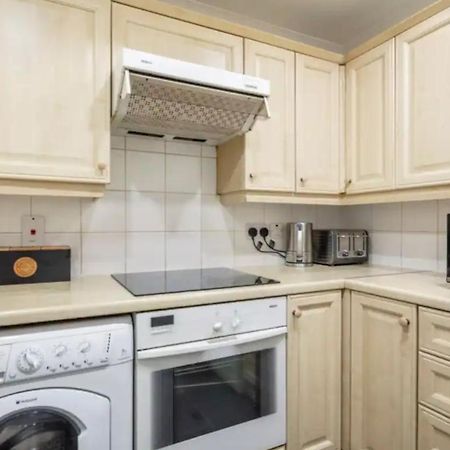 1 Bedroom Flat With Free Parking لندن المظهر الخارجي الصورة